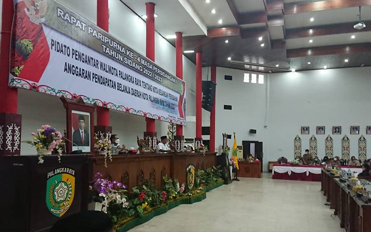 Wali Kota Sampaikan Nota Keuangan Rencana Perubahan APBD 2022