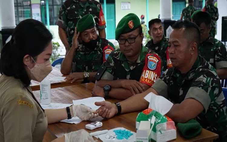 Anggota Kodim Palangka Raya Cek Kesehatan