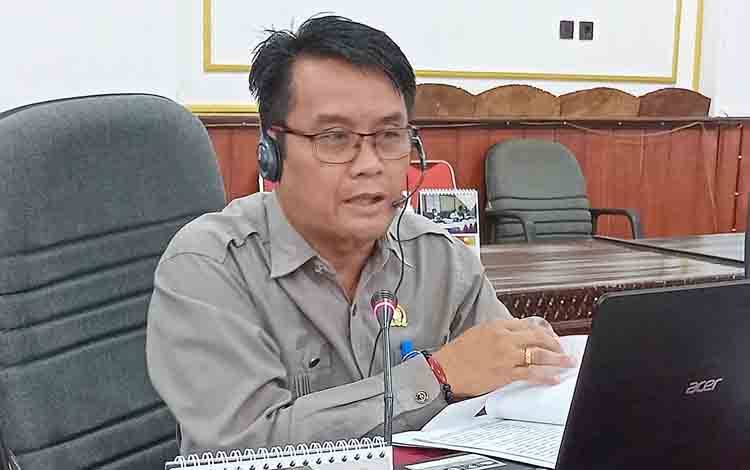 DPRD Bartim Sampaikan Keputusan Penyempurnaan Raperda Penyertaan Modal Bank Kalteng