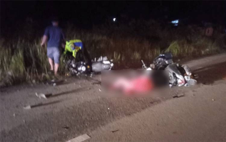 Dua Motor Bertabrakan di Jalan Soekarno - Hatta Kasongan, 2 Pengendara Tewas di Tempat