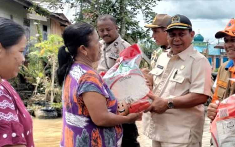Banjir Meluas, Warga di Bantaran Sungai Diimbau Waspada