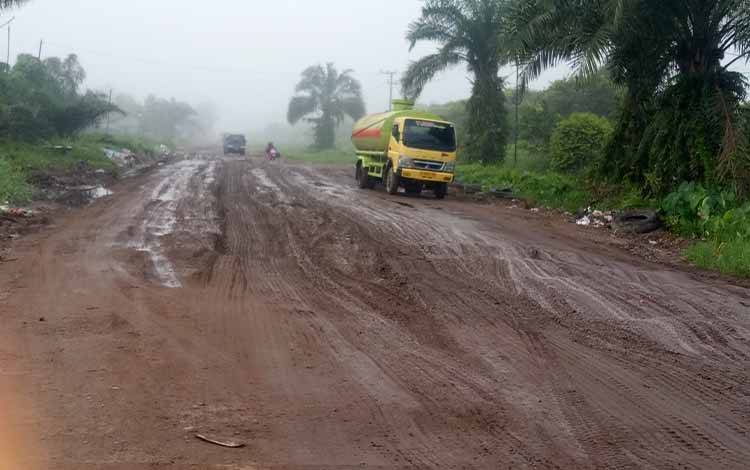 Transportir Enggan Sumbang Dana Konsorsium Perbaikan Lingkar Selatan