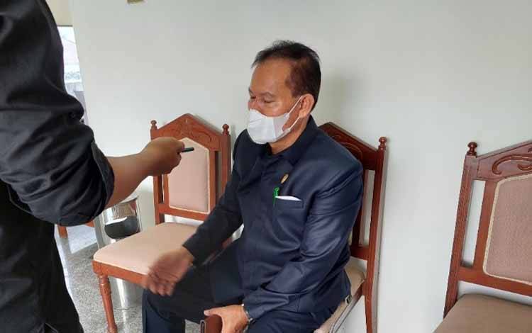 Anggota DPRD Kalteng, Sengkon. (FOTO: DONNY D)