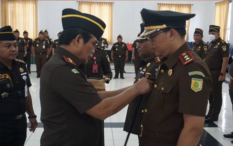 Kajari Gunung Mas Berganti, Ini Pesan Kajati Kalteng