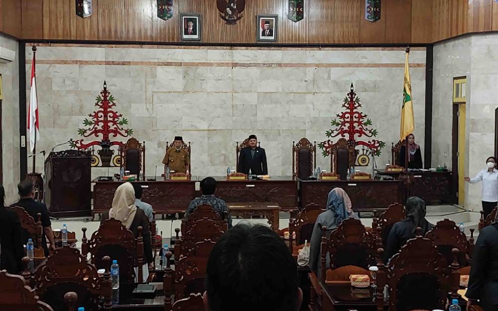 Fraksi DPRD Kapuas Sampaikan Pemandangan Umum terhadap Nota Keuangan Raperda Perubahan APBD 2022