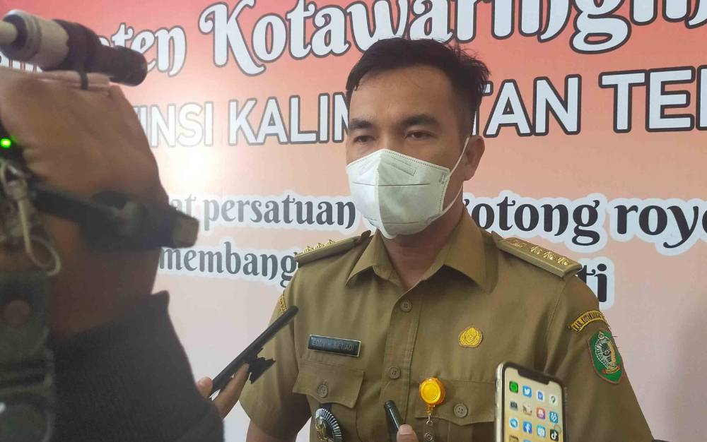Sanksi Adat Bagi Pembuang Sampah Tidak pada Tempatnya di Ketapang Akan Diterapkan Oktober 2022