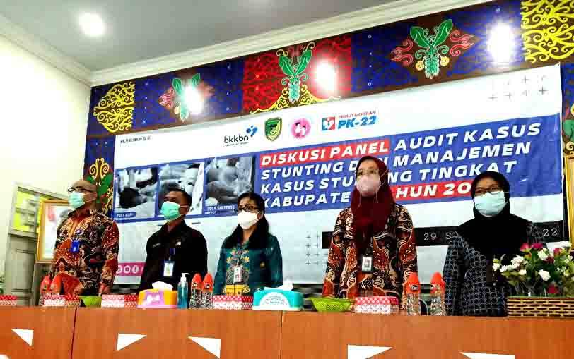 Disdalduk KBP3A Barito Utara Gelar Diskusi Panel dan Manajemen Audit Kasus Stunting
