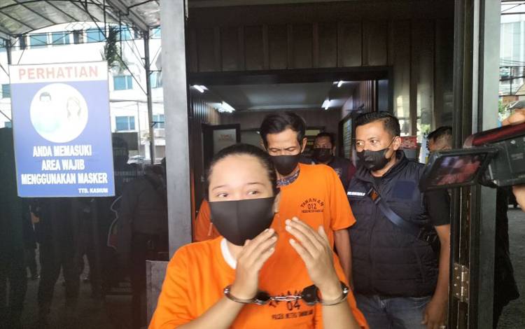 Polisi Tangkap Putri Pedangdut karena Mencuri Sepeda Motor