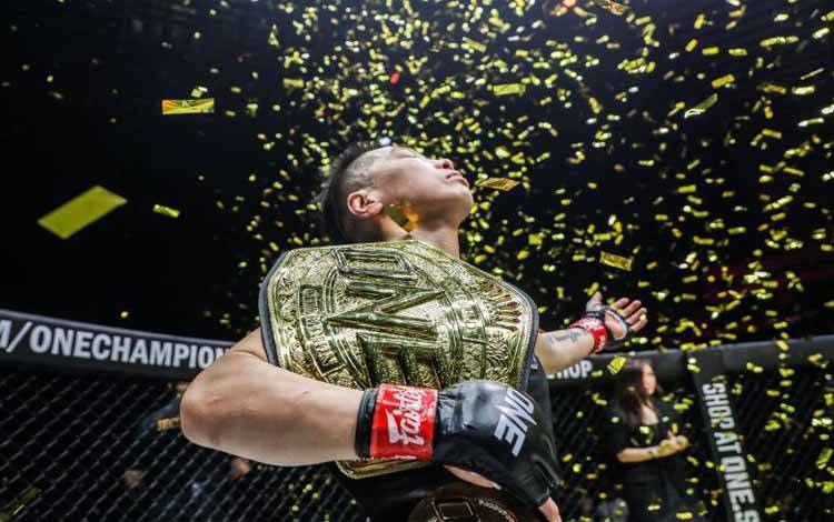 Xiong Jing Nan pertahankan gelar Juara Dunia ONE Women's Strawweight