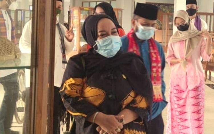 Waket III DPRD Kalteng Harap Mahasiswa Tingkatkan Semangat dan Motivasi