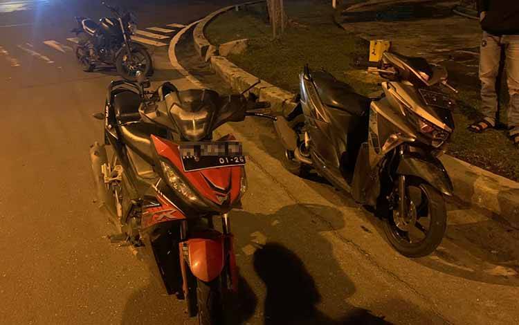Dua Pengendara Motor Bertabrakan?