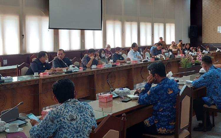 Masyarakat di 3 Desa Wilayah Barito Tuhup Raya Harapkan Sarana Pendidikan