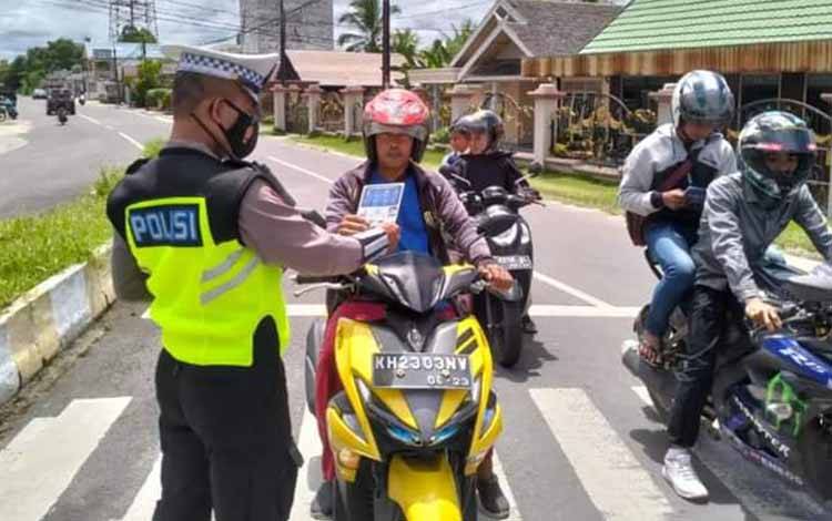 Satlantas Polres Katingan Sosialisasikan Ops Zebra Telabang Secara Humanis