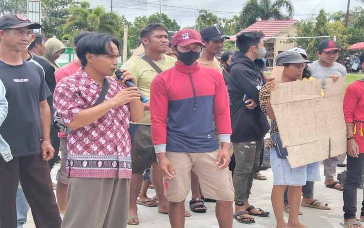 Ini Tuntutan Warga Desa Tarusan Danum Hingga Gelar Aksi Damai di Kantor Kejari dan DPMdes Katingan