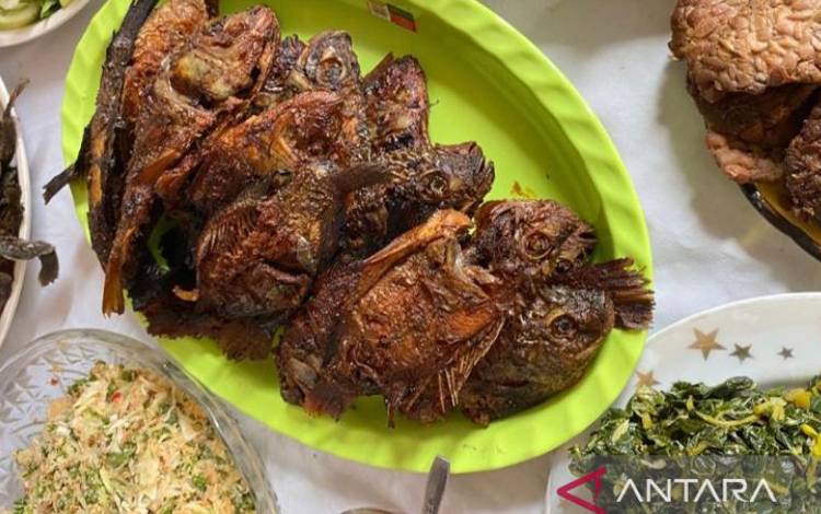 Hidangan kaya nutrisi untuk mendukung kesehatan. ANTARA/Wuryanti Puspitasari.