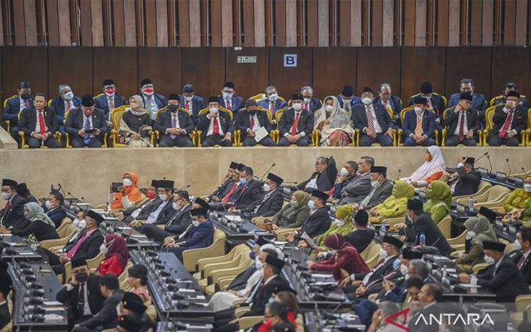 Hari Parlemen dan Momentum Benahi Tingkat Kepercayaan pada Legislatif