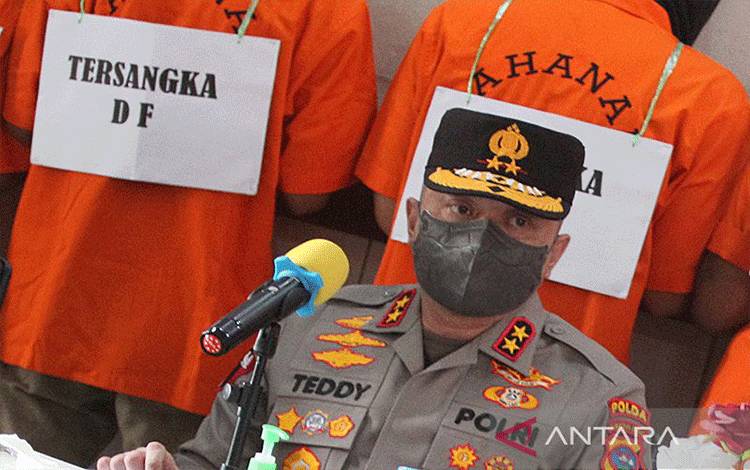 Hari ini Polri Periksa Irjen Teddy Minahasa Terkait Kasus Narkoba