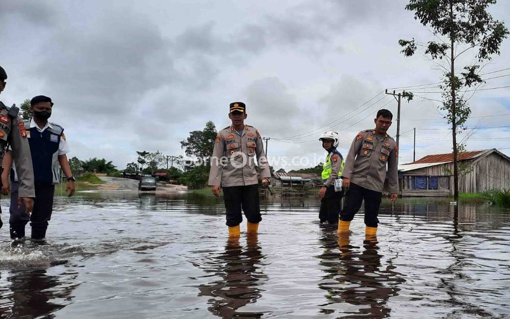 Pengendara Diimbau Jangan Lintasi Jalur Pangkalan Bun - Kotawaringin Lama untuk Sementara