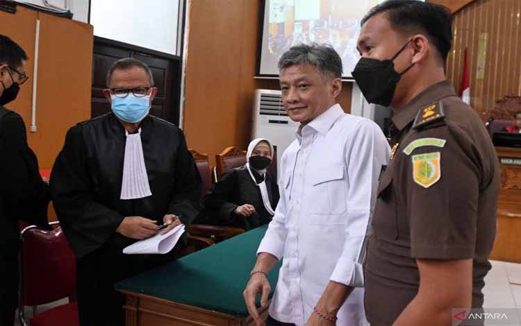 Hendra Kurniawan Tidak Ajukan Eksepsi Dakwaan Obstruction of Justice