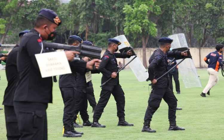 3 Tersangka Tragedi Kanjuruhan Jalani Rekonstruksi di Polda Jatim