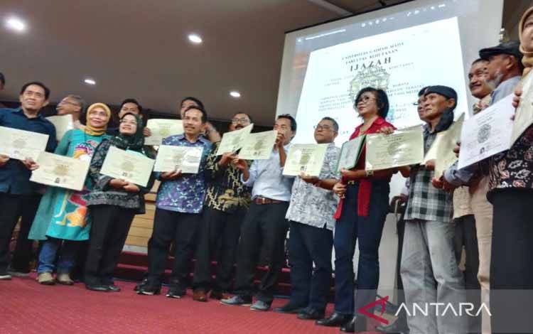 Alumni Fakultas Kehutanan UGM Bersaksi Keaslian Ijazah Presiden Jokowi