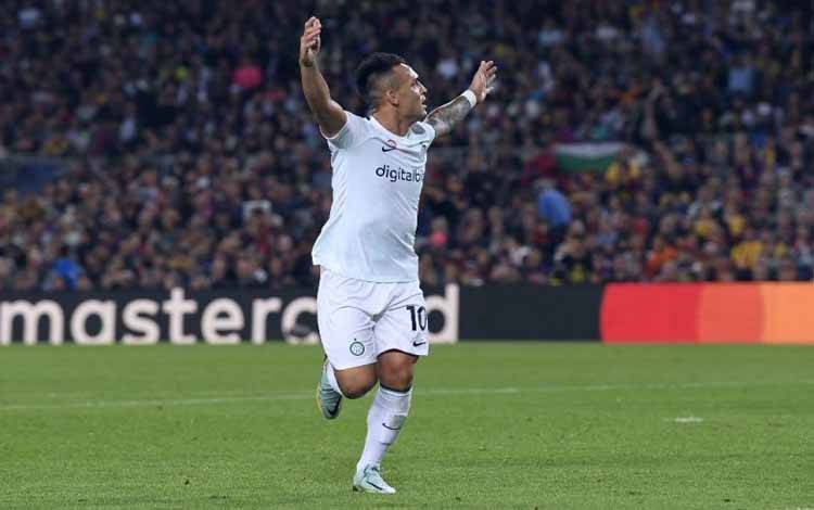 Inter Milan Taklukkan Fiorentina dalam Drama 7 Gol
