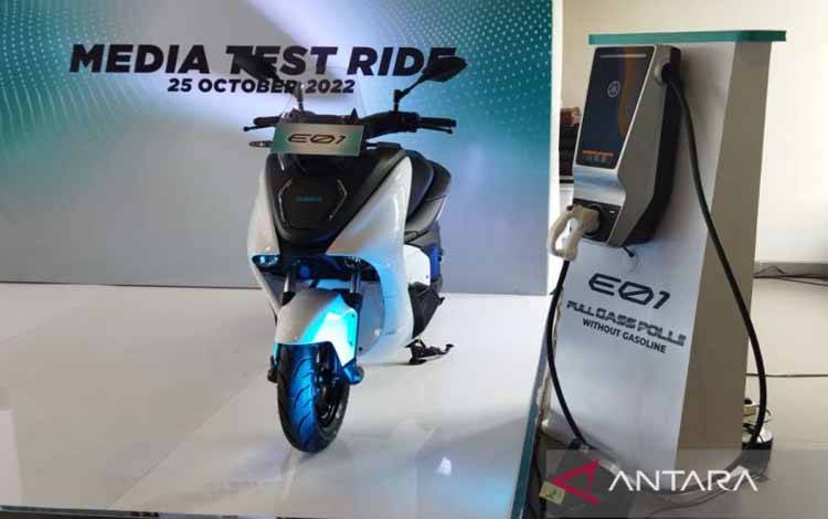 Spesifikasi Singkat dan 9 Keunggulan Nmax Listrik Yamaha E01
