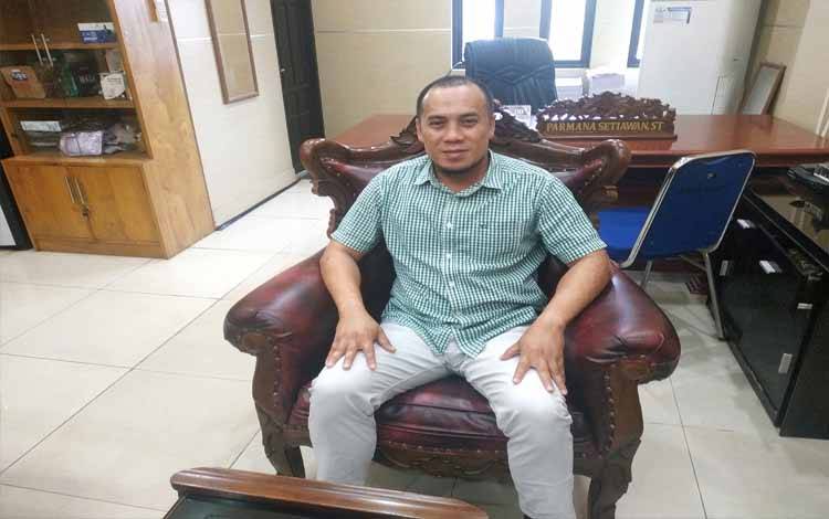 Waket I DPRD Barito Utara Beri Apresiasi Dinas PUPR Normalisasi Sungai Bengaris
