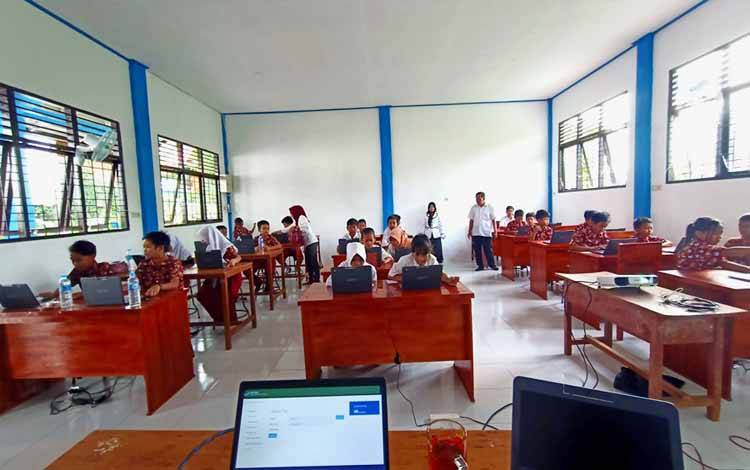 SMPN 11 Pendreh Laksanakan ANBK 2022