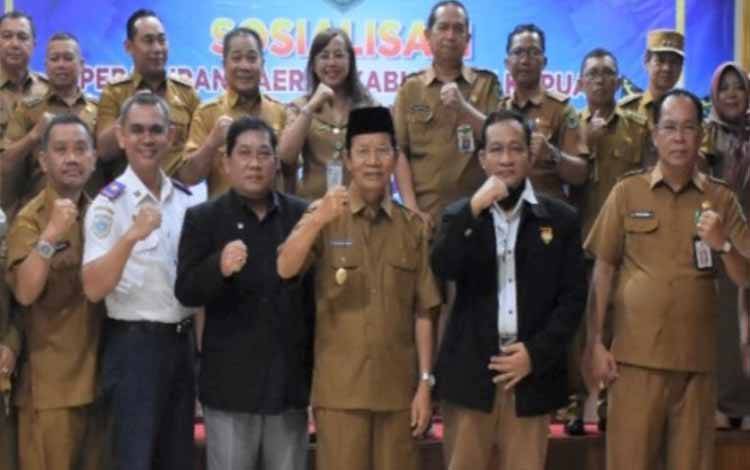 Hadiri Sosialiasi Perda Bantuan Hukum, Ini Harapan Anggota DPRD Kapuas