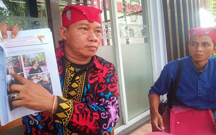Pembakaran Foto Gubernur dan Wakilnya Dilaporkan Ke Polisi