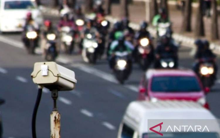 Anggota Komisi III DPR Dukung Polri Hapus Tilang Manual