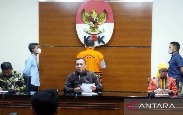KPK Tetapkan Eks Kepala BPN Riau Tersangka Suap Pengurusan HGU