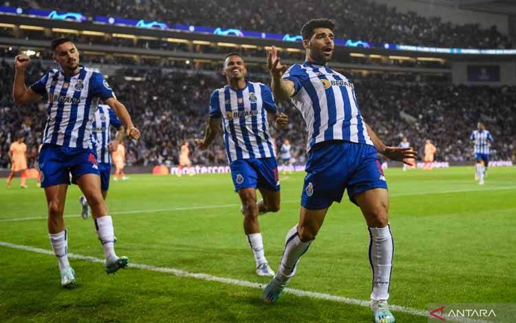 Dikalahkan FC Porto 1-2, Atletico Madrid Finish Juru Kunci Grup B