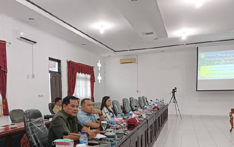Tanggapan DPRD soal Bupati Gunung Mas yang Larang Truk PBS Lewat di Jalan Palangka Raya - Kuala Kurun