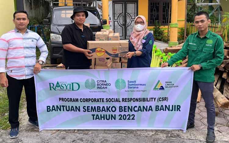 Abdul Rasyid Foundation, PT. SSMS, Tbk - CBI Group Salurkan Bantuan ke Kelurahan Raja