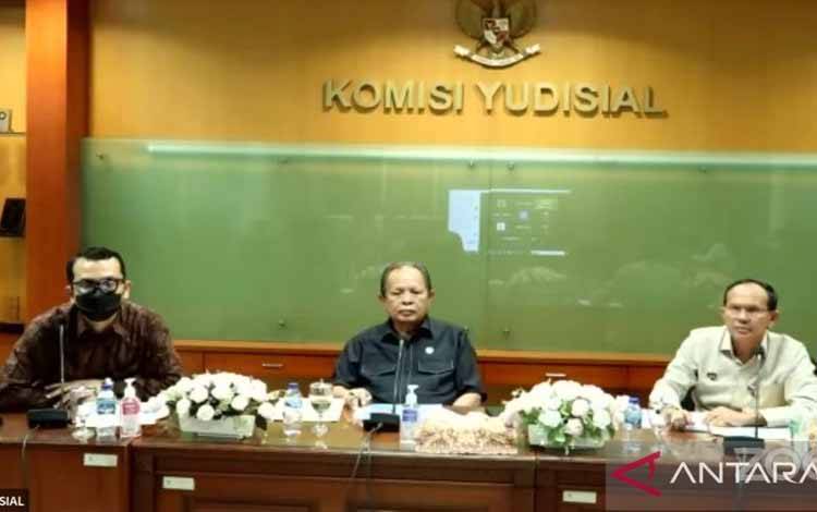 KY Rekomendasikan 19 Hakim Pelanggar KEPPH Dijatuhi Sanksi