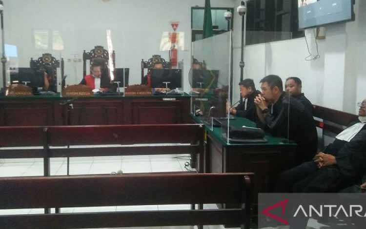 Mantan Bupati Buru Selatan Divonis 6 Tahun Penjara