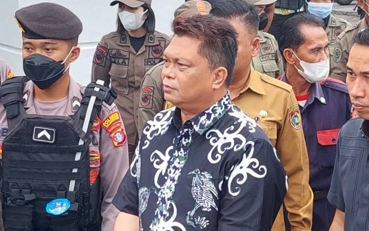 DPRD Kaltenh Minta Jembatan Timbang di Jalan Palangka Raya - Kuala Kurun Segera Dibangun