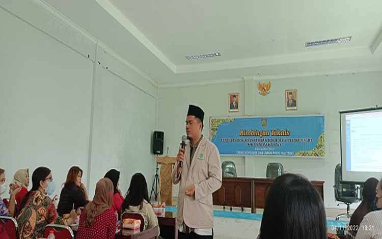 HCCM Kalteng jadi Narsum Bimtek Sertifikasi Halal Gratis