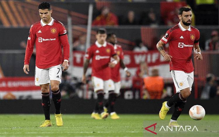 Lawan Aston Villa, Manchester United Beradaptasi Tanpa Bruno Fernandes