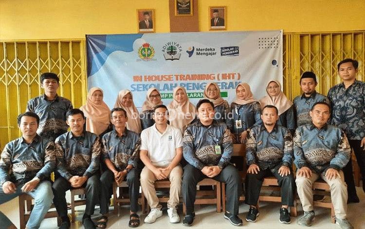 Digitalisasi Atasi Kesenjangan Sekolah di Desa dan Internasional