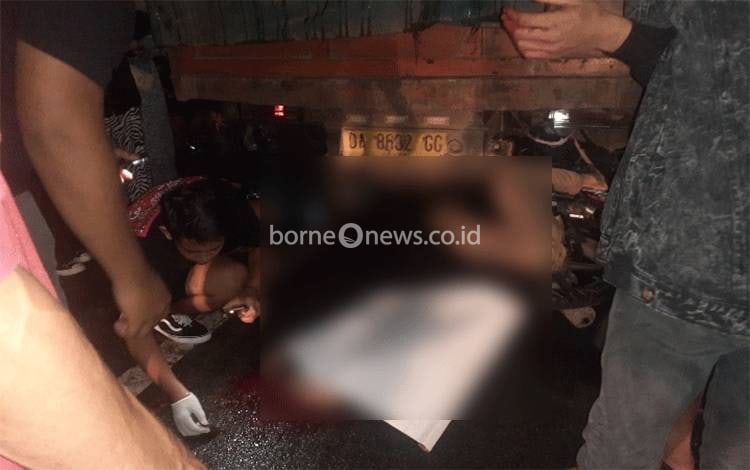 Usai Seruduk Truk di RTA Milono Seorang Pemuda Tewas di Tempat, Temannya Kritis