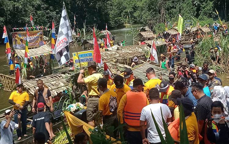 Ribuan Pengunjung Saksikan Festival Balayah Lanting