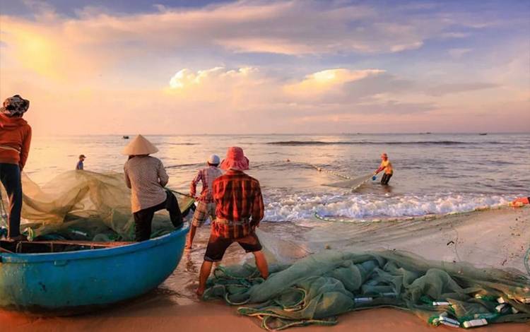 Masyarakat Antusias Ikuti Lomba Fotografi Harkannas
