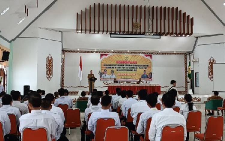 Pemkab Gunung Mas Gelar Pembekalan untuk Kades Terpilih