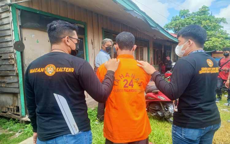 Rekontruksi Pembunuhan Pasutri di Palangka Raya Peragakan 25 Adegan