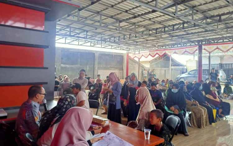Ribuan Warga Hanau Urus Dokumen Kependudukan