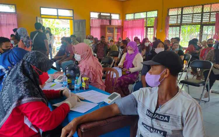 Kelurahan Baamang Hilir Peringati Hari Pahlawan dengan Gelar Vaksinasi?