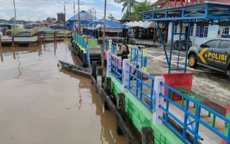 Debit Air Meningkat, Masyarakat Diminta Waspada